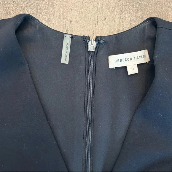 Rebecca Taylor Black Sleeveless V-Neck Dress Size 0 Concealed Zipper at Back - Picture 8 of 8